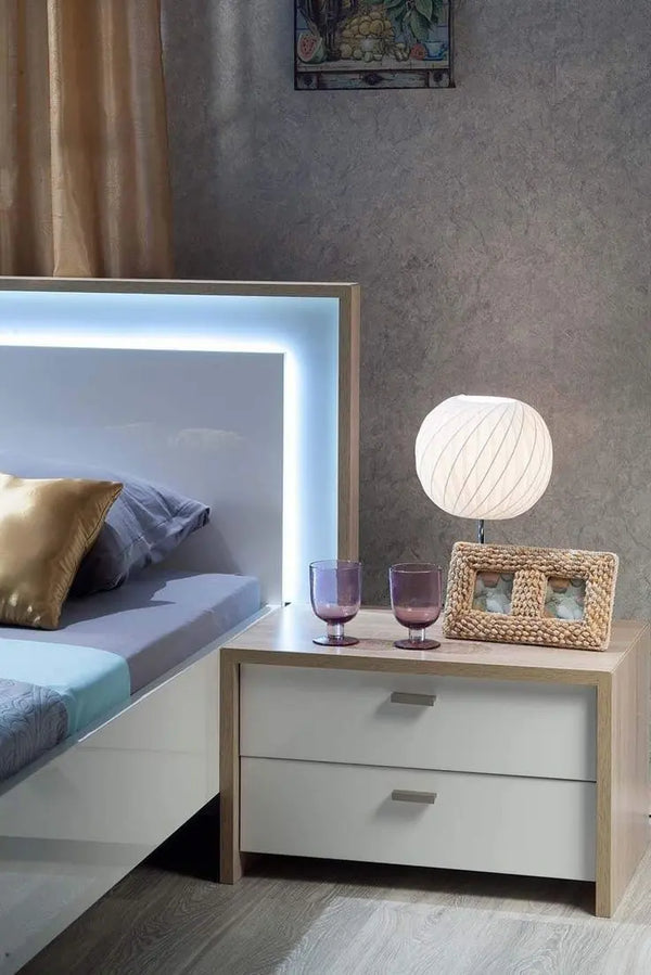 Modern MDF Nightstand VL-MA-15012